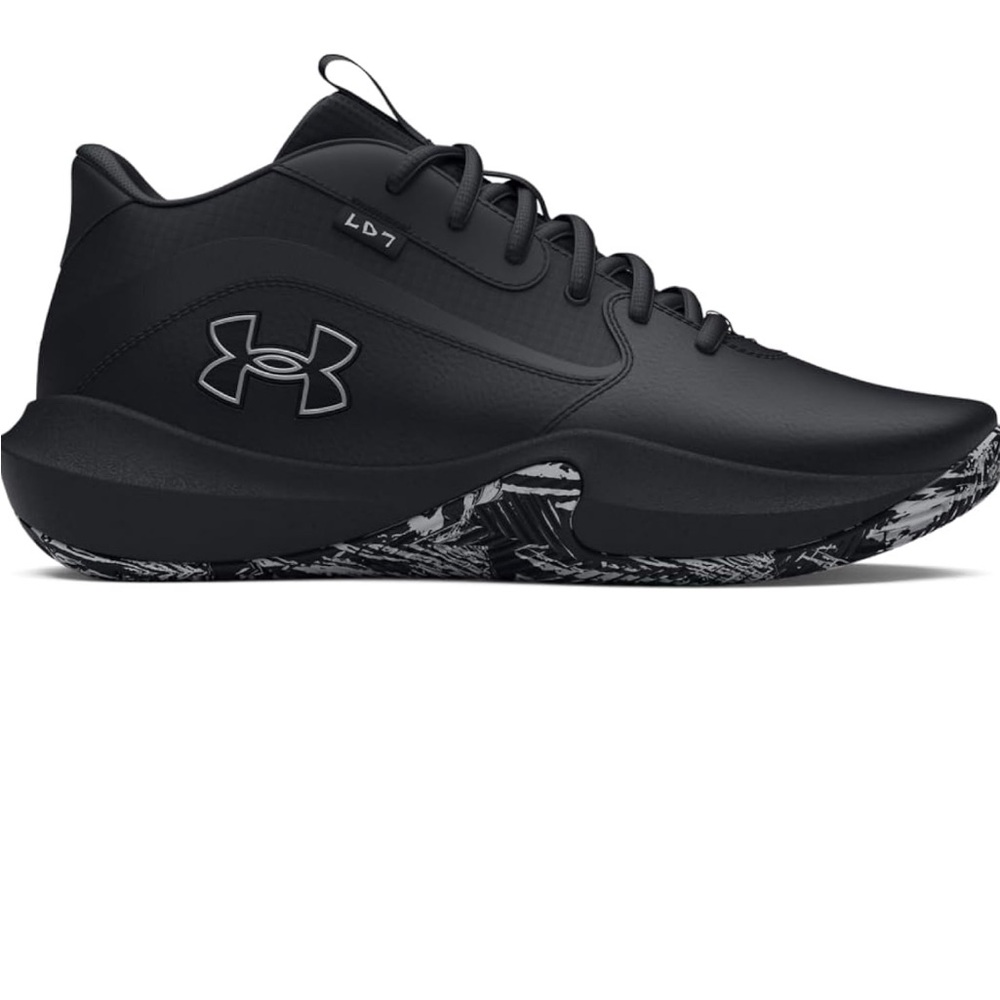 NIB NWT Boys Under Armour Black basketball shoes GS lockdown 7